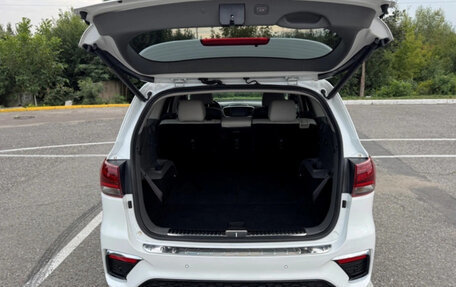 KIA Sorento III Prime рестайлинг, 2018 год, 1 800 000 рублей, 11 фотография