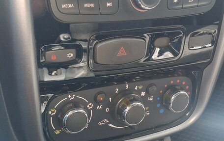 Renault Duster I рестайлинг, 2013 год, 860 000 рублей, 7 фотография