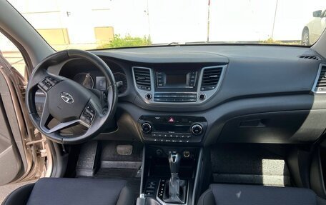 Hyundai Tucson III, 2016 год, 1 630 000 рублей, 5 фотография