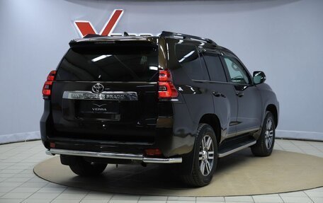 Toyota Land Cruiser Prado 150 рестайлинг 2, 2018 год, 5 990 000 рублей, 5 фотография
