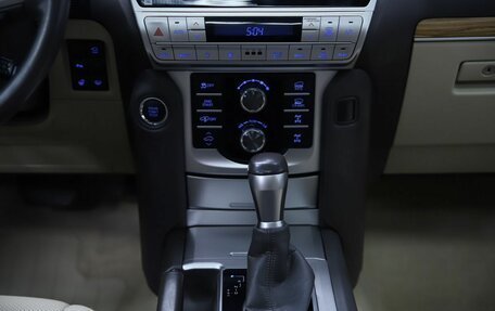 Toyota Land Cruiser Prado 150 рестайлинг 2, 2018 год, 5 990 000 рублей, 14 фотография