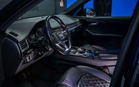 Audi Q7, 2018 год, 3 990 000 рублей, 11 фотография