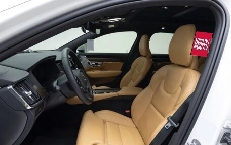 Volvo V90 Cross Country I рестайлинг, 2025 год, 7 500 000 рублей, 5 фотография
