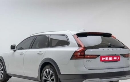 Volvo V90 Cross Country I рестайлинг, 2025 год, 7 500 000 рублей, 3 фотография