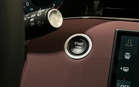 Land Rover Range Rover Evoque II, 2025 год, 5 950 000 рублей, 15 фотография