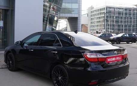 Toyota Camry, 2017 год, 2 050 000 рублей, 6 фотография
