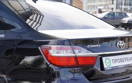 Toyota Camry, 2017 год, 2 050 000 рублей, 10 фотография