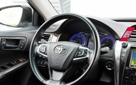 Toyota Camry, 2017 год, 2 050 000 рублей, 24 фотография