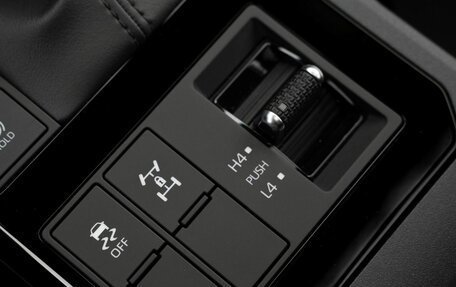 Toyota Land Cruiser Prado, 2026 год, 9 950 000 рублей, 15 фотография