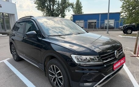 Volkswagen Tiguan II, 2019 год, 2 450 000 рублей, 1 фотография