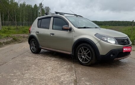 Renault Sandero I, 2012 год, 520 000 рублей, 1 фотография