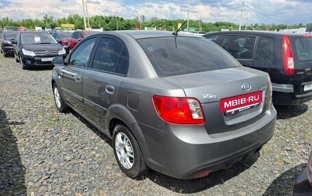 KIA Rio II, 2011 год, 630 000 рублей, 6 фотография
