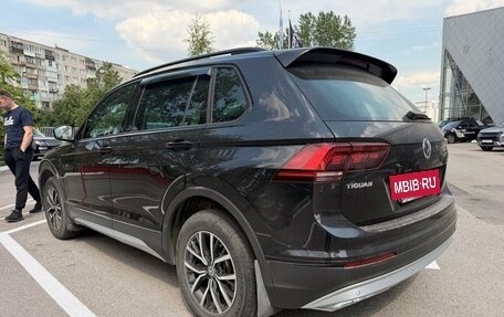 Volkswagen Tiguan II, 2019 год, 2 450 000 рублей, 2 фотография
