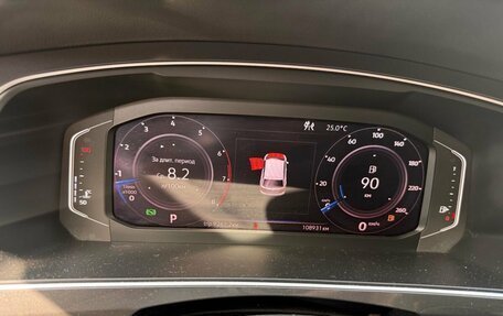Volkswagen Tiguan II, 2019 год, 2 450 000 рублей, 7 фотография