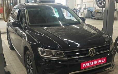 Volkswagen Tiguan II, 2019 год, 2 450 000 рублей, 8 фотография