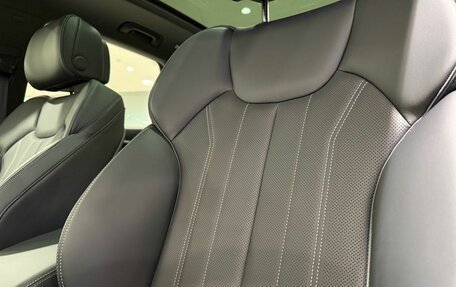 Audi Q5, 2025 год, 5 680 000 рублей, 26 фотография