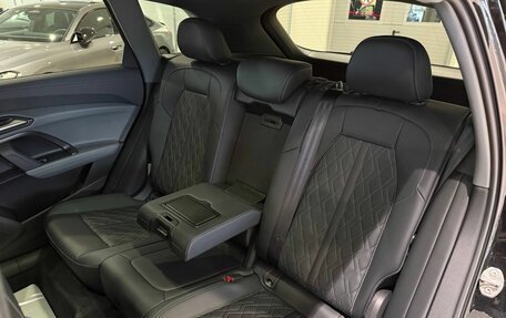 Audi Q5, 2025 год, 6 290 000 рублей, 33 фотография