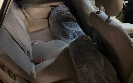 Toyota Prius, 2006 год, 650 000 рублей, 12 фотография