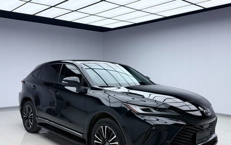Toyota Venza, 2022 год, 3 860 000 рублей, 5 фотография