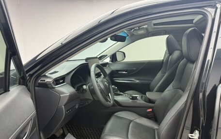 Toyota Venza, 2022 год, 3 860 000 рублей, 10 фотография