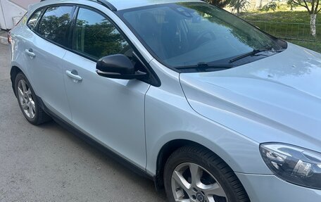 Volvo V40 Cross Country I, 2013 год, 900 000 рублей, 2 фотография