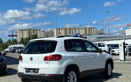 Volkswagen Tiguan I, 2015 год, 1 370 000 рублей, 4 фотография