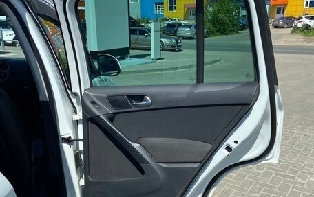 Volkswagen Tiguan I, 2015 год, 1 370 000 рублей, 10 фотография