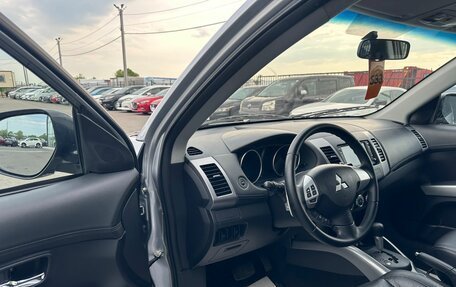 Mitsubishi Outlander III рестайлинг 3, 2010 год, 1 249 999 рублей, 10 фотография