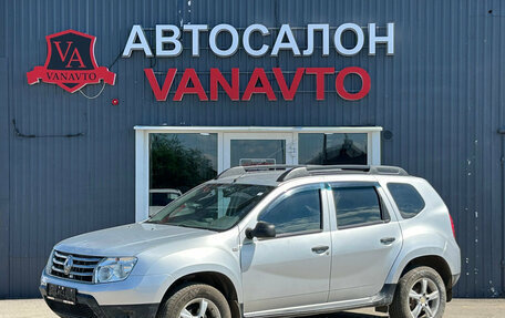 Renault Duster I рестайлинг, 2014 год, 925 000 рублей, 1 фотография