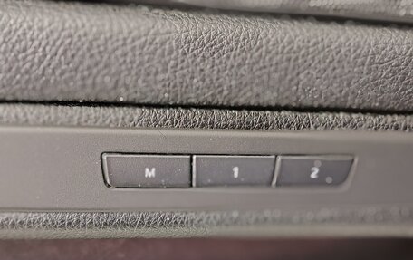 BMW 5 серия, 2012 год, 2 070 000 рублей, 21 фотография