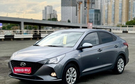 Hyundai Solaris II рестайлинг, 2020 год, 1 600 000 рублей, 2 фотография