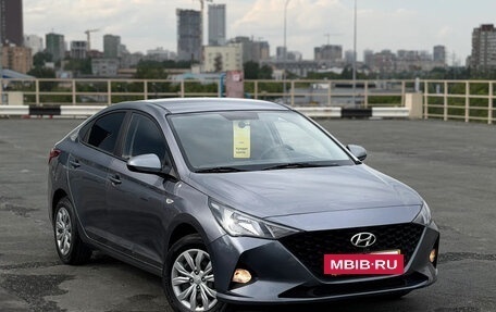 Hyundai Solaris II рестайлинг, 2020 год, 1 600 000 рублей, 4 фотография