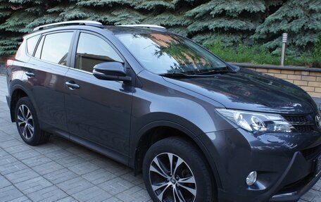 Toyota RAV4, 2014 год, 2 600 000 рублей, 4 фотография