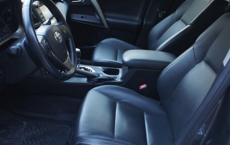 Toyota RAV4, 2014 год, 2 600 000 рублей, 14 фотография