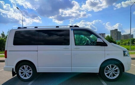 Volkswagen Caravelle T5, 2014 год, 1 950 000 рублей, 6 фотография