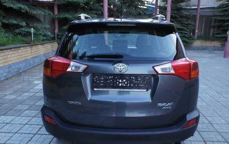 Toyota RAV4, 2014 год, 2 600 000 рублей, 15 фотография