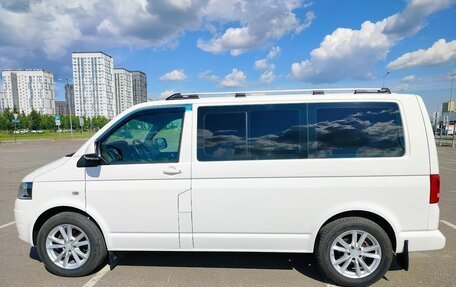 Volkswagen Caravelle T5, 2014 год, 1 950 000 рублей, 8 фотография
