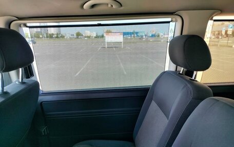 Volkswagen Caravelle T5, 2014 год, 1 950 000 рублей, 14 фотография