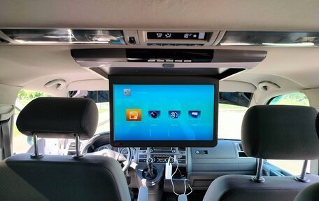 Volkswagen Caravelle T5, 2014 год, 1 950 000 рублей, 18 фотография