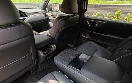 Infiniti QX80, 2024 год, 14 000 000 рублей, 15 фотография