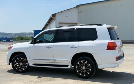 Toyota Land Cruiser 200, 2010 год, 3 300 000 рублей, 10 фотография