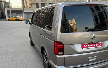 Volkswagen Caravelle T6 рестайлинг, 2020 год, 4 300 000 рублей, 7 фотография