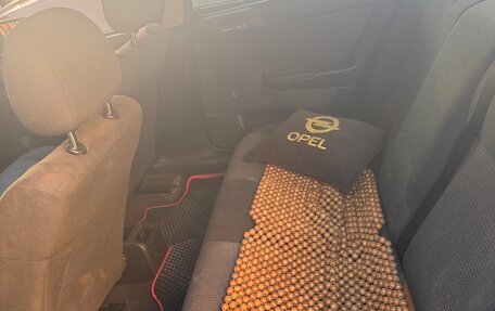 Opel Astra G, 2004 год, 200 000 рублей, 11 фотография