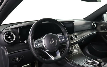 Mercedes-Benz E-Класс, 2019 год, 2 899 900 рублей, 14 фотография