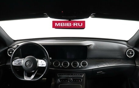 Mercedes-Benz E-Класс, 2019 год, 2 899 900 рублей, 13 фотография