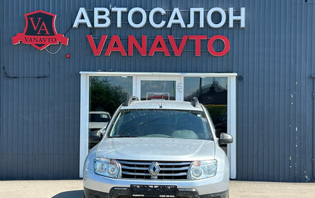 Renault Duster I рестайлинг, 2014 год, 925 000 рублей, 2 фотография