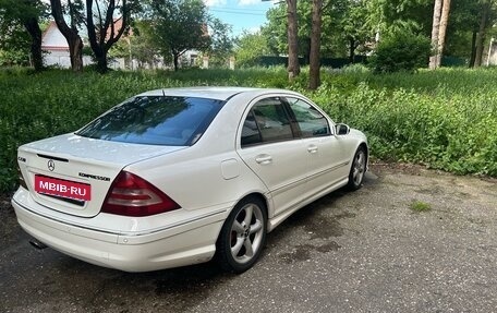 Mercedes-Benz C-Класс, 2005 год, 799 000 рублей, 7 фотография
