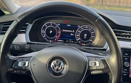 Volkswagen Passat B8 рестайлинг, 2018 год, 2 200 000 рублей, 15 фотография