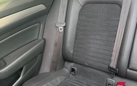 Volkswagen Passat B8 рестайлинг, 2018 год, 2 200 000 рублей, 17 фотография
