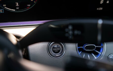 Mercedes-Benz E-Класс, 2021 год, 3 300 000 рублей, 24 фотография